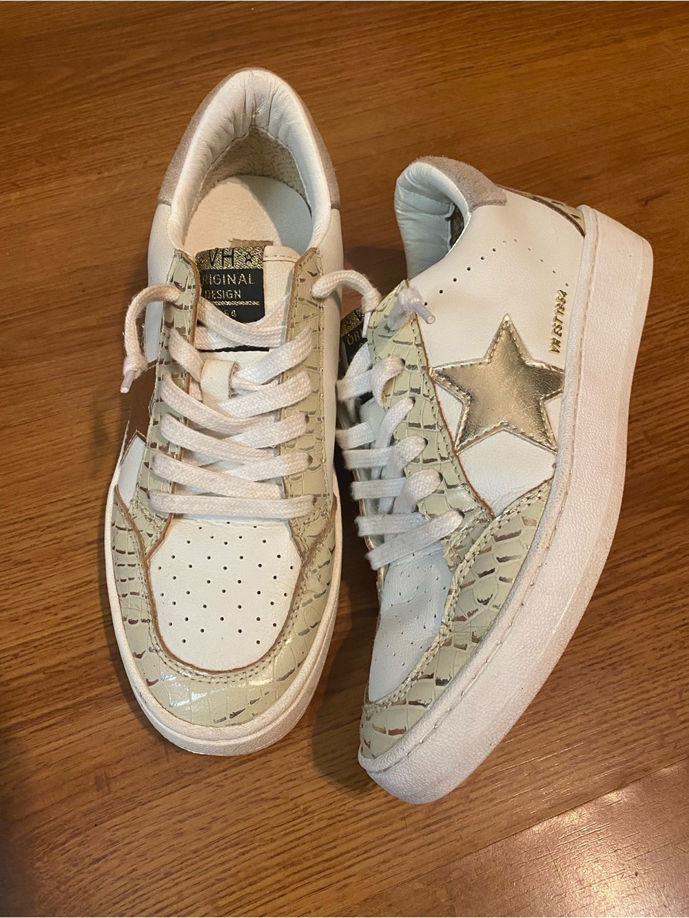 Women’s Vintage Havana Leather Sneakers